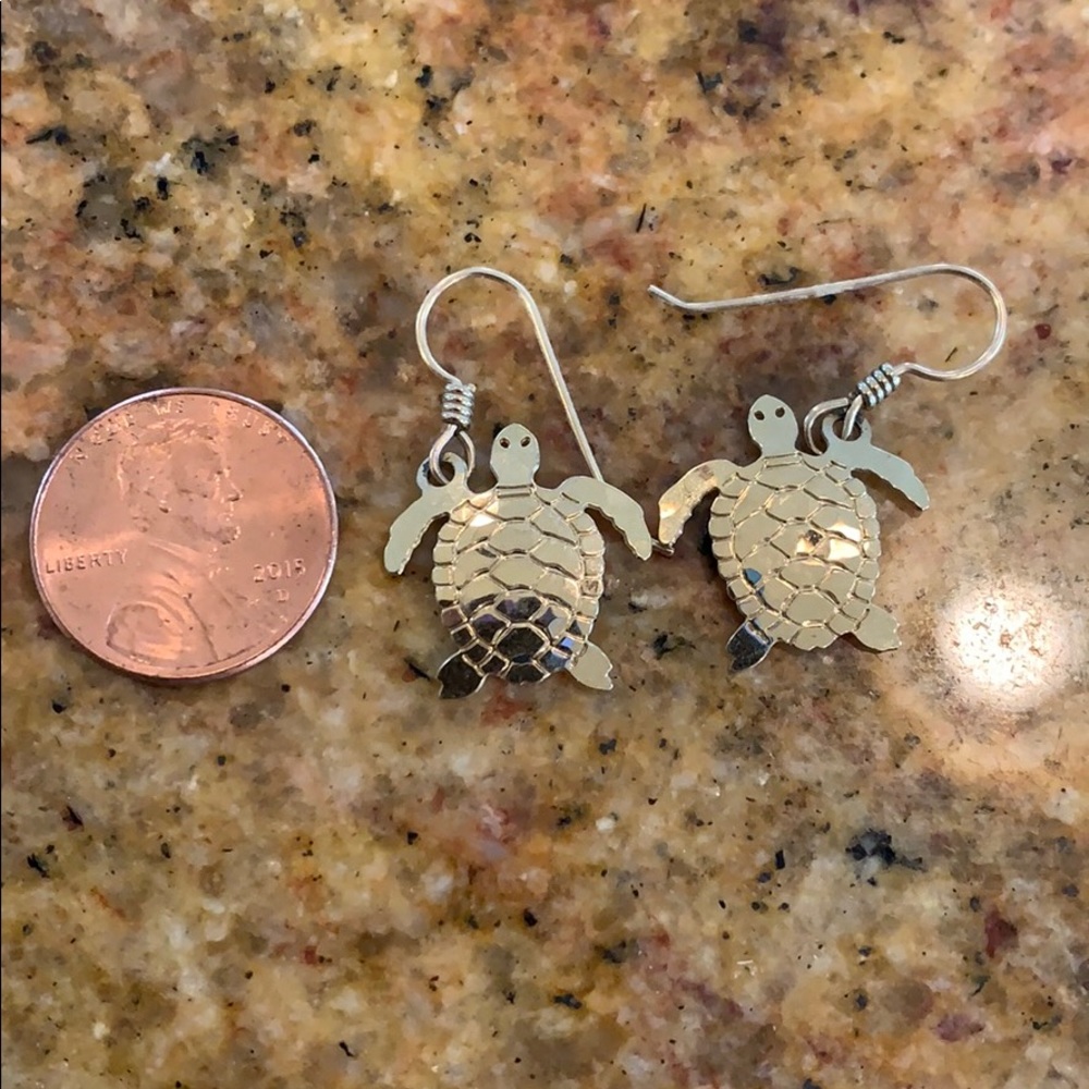 Turtle earrings - Picture 2 of 3